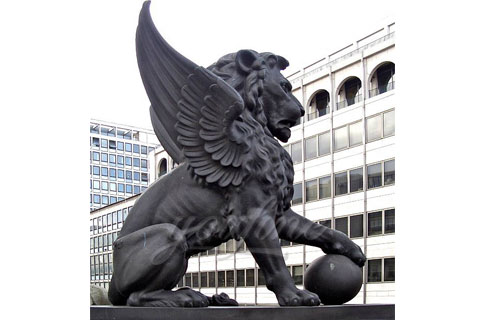 Modern garden sculpture bronze lion with wings statues